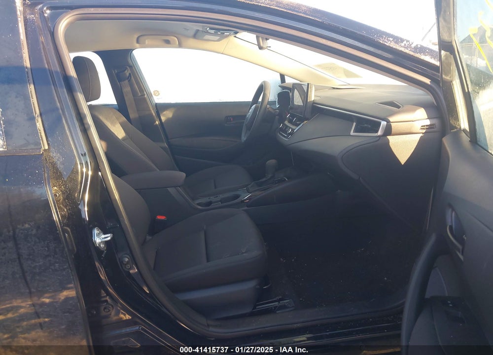 2024 TOYOTA COROLLA LE VIN: 5YFB4MDE3RP187005