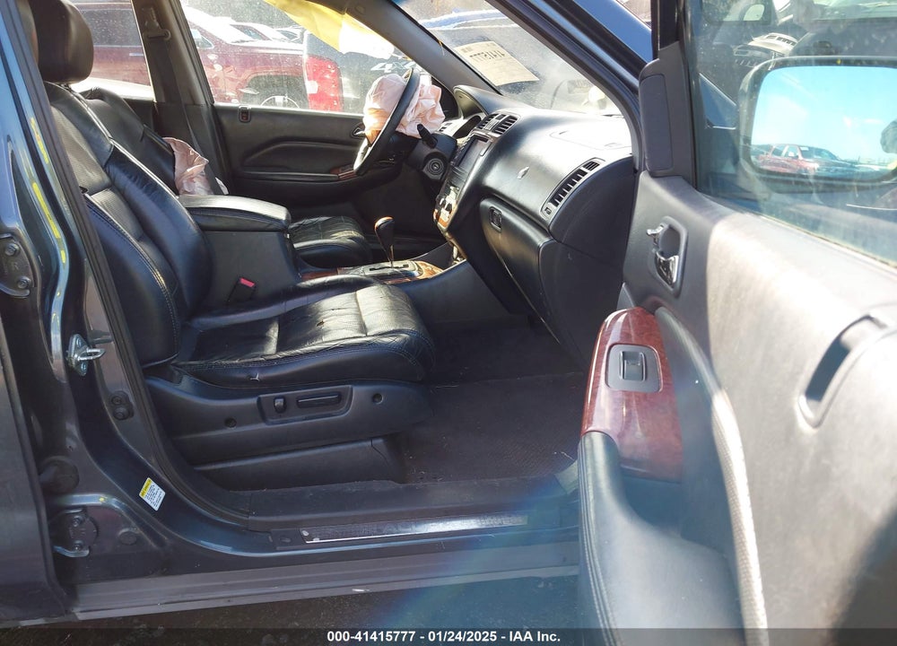 2005 ACURA MDX VIN: 2HNYD18935H543999