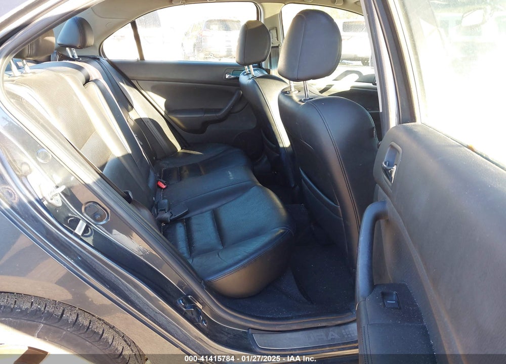 2005 ACURA TSX VIN: JH4CL95865C021060