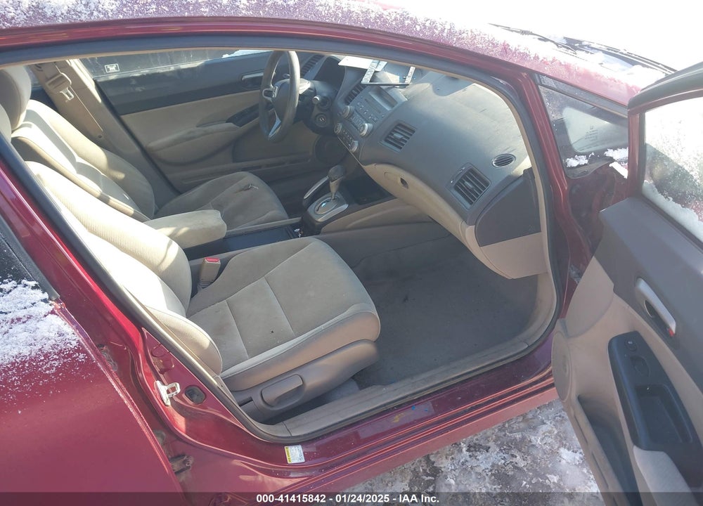 2011 HONDA CIVIC LX VIN: 19XFA1F56BE006685