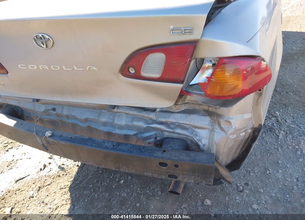 1999 TOYOTA COROLLA CE VIN: 2T1BR12E8XC130704