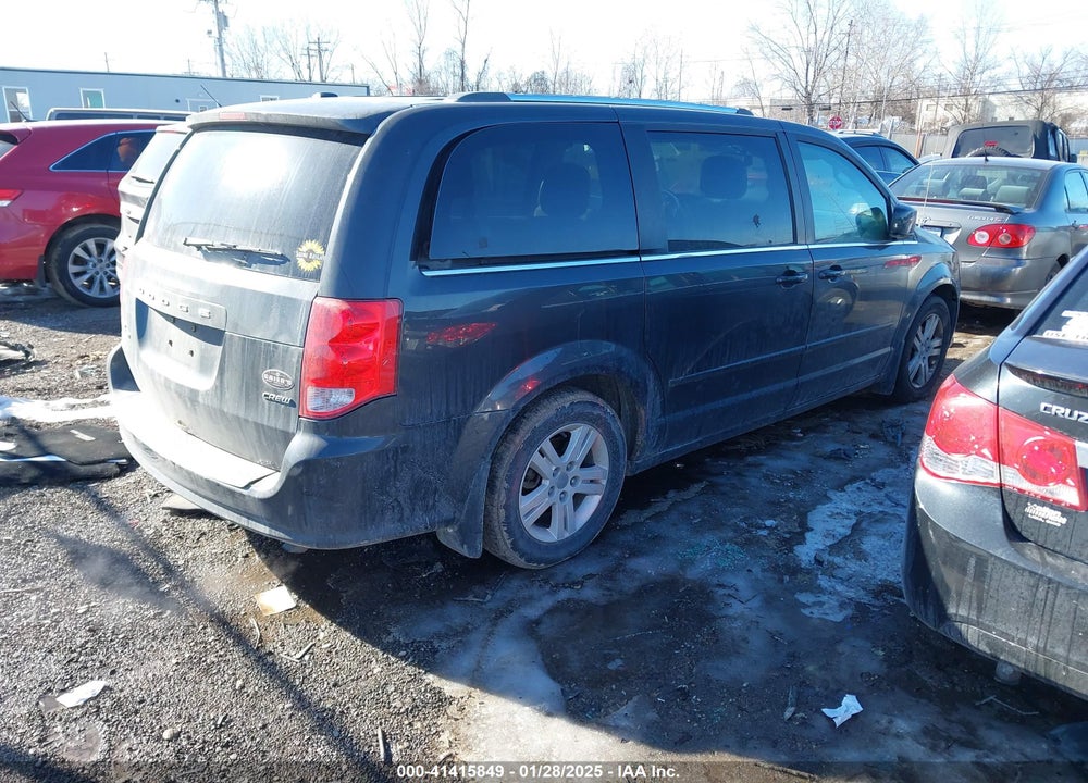 2011 DODGE GRAND CARAVAN CREW VIN: 2D4RN5DG3BR794176