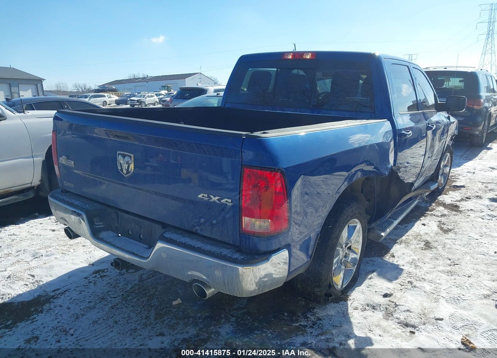 2018 RAM 1500 VIN: 3C6RR7LT8JG140541