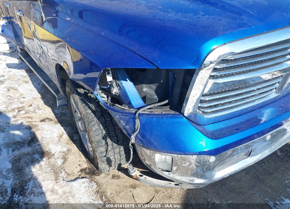 2018 RAM 1500 VIN: 3C6RR7LT8JG140541
