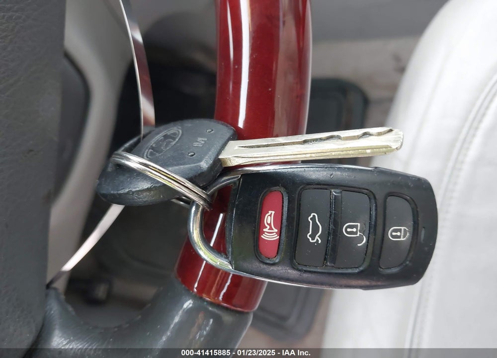 2006 HYUNDAI AZERA VIN: KMHFC46F26A133300