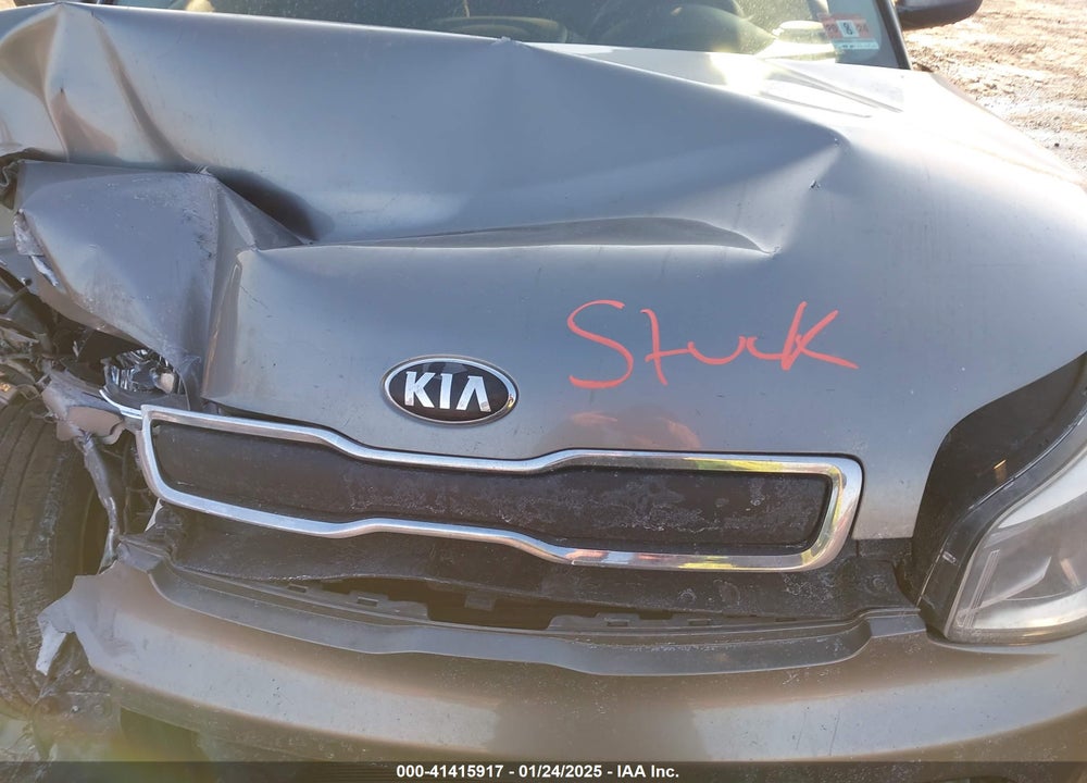 2015 KIA SOUL VIN: KNDJN2A22F7222136