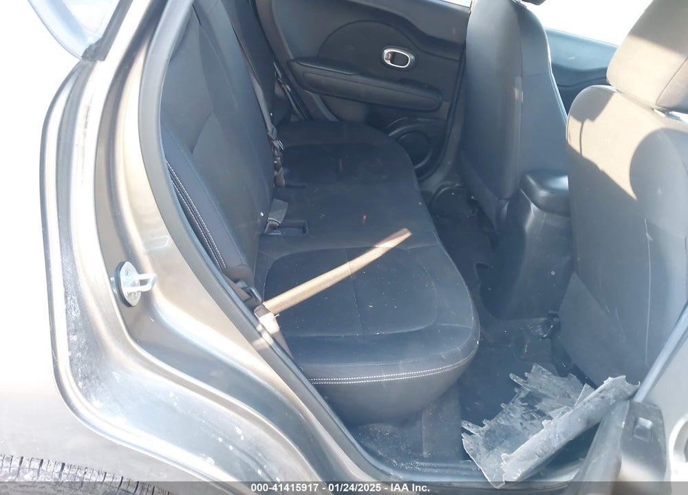 2015 KIA SOUL VIN: KNDJN2A22F7222136