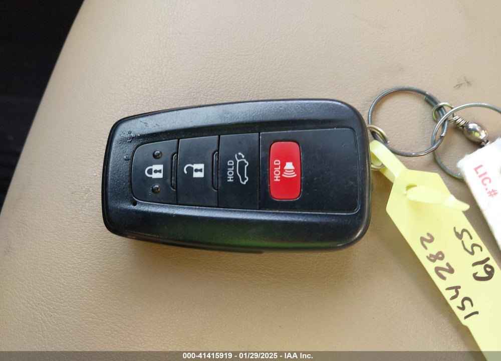 2021 TOYOTA RAV4 HYBRID XLE PREMIUM VIN: 4T3B6RFV4MU046155