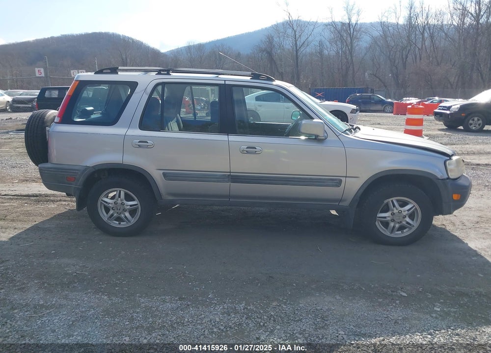 2001 HONDA CR-V EX VIN: JHLRD18661C017639
