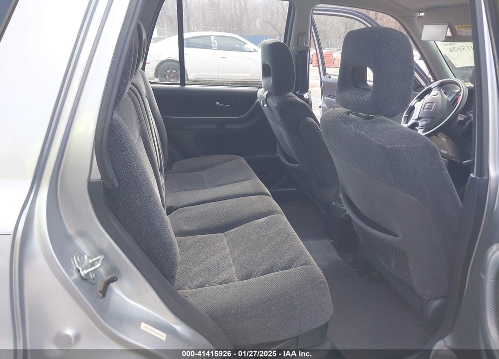 2001 HONDA CR-V EX VIN: JHLRD18661C017639