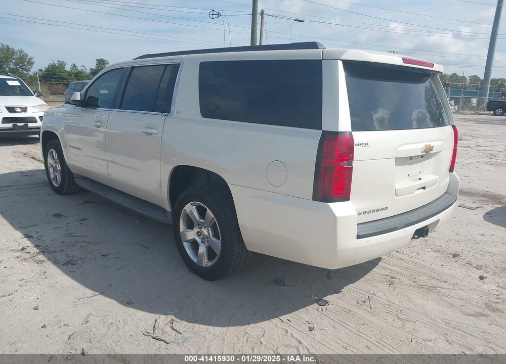2015 CHEVROLET SUBURBAN 1500 LT VIN: 1GNSCJKC9FR235540