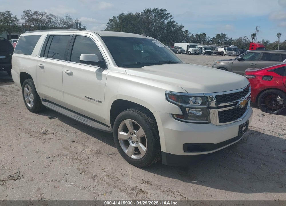 2015 CHEVROLET SUBURBAN 1500 LT VIN: 1GNSCJKC9FR235540