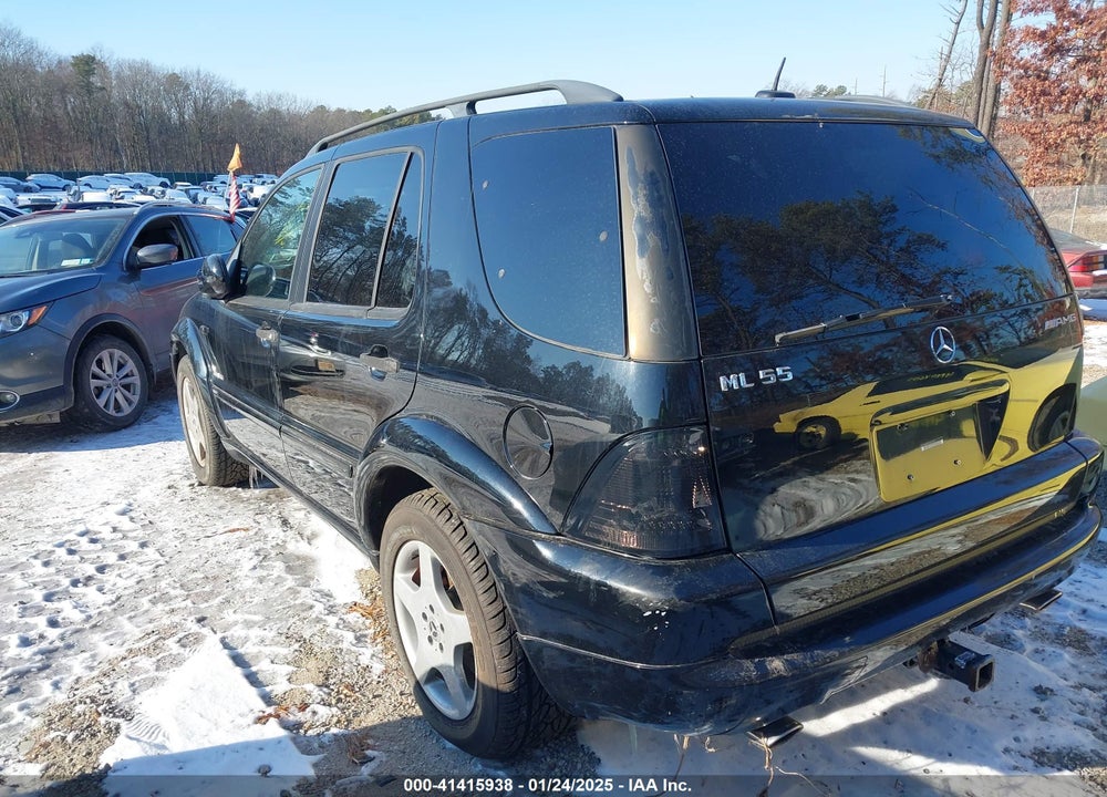 2001 MERCEDES-BENZ ML 55 AMG VIN: 4JGAB74E71A255572