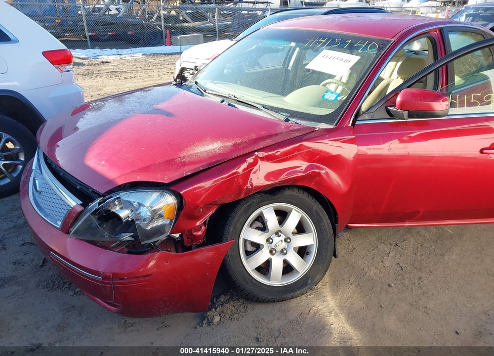 2007 FORD FIVE HUNDRED VIN: 1FAHP24107G137878