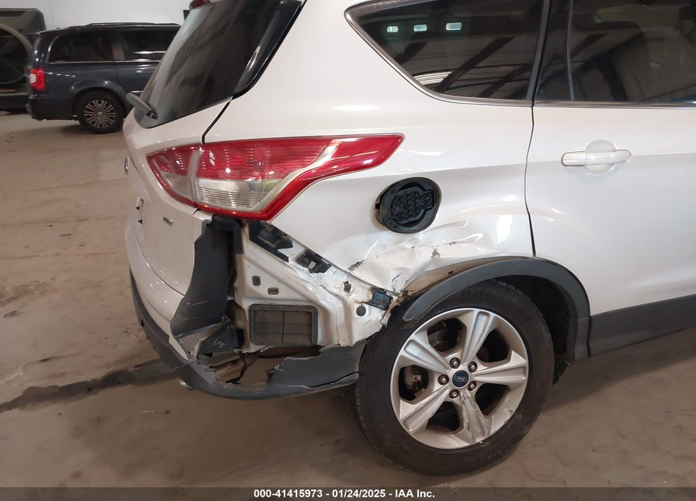 2015 FORD ESCAPE SE VIN: 1FMCU0G7XFUB88916