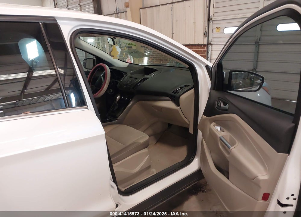 2015 FORD ESCAPE SE VIN: 1FMCU0G7XFUB88916
