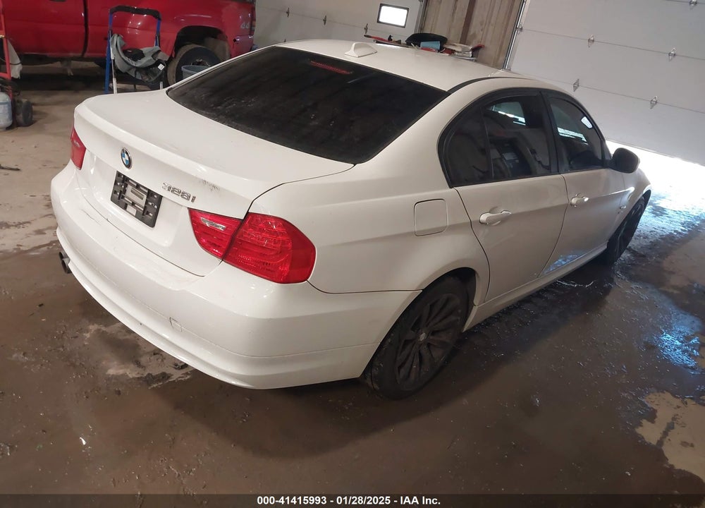 2011 BMW 328I XDRIVE VIN: WBAPK5G50BNN26459