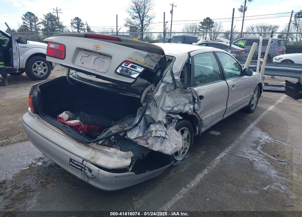 1999 TOYOTA AVALON XLS VIN: 4T1BF18B0XU329248