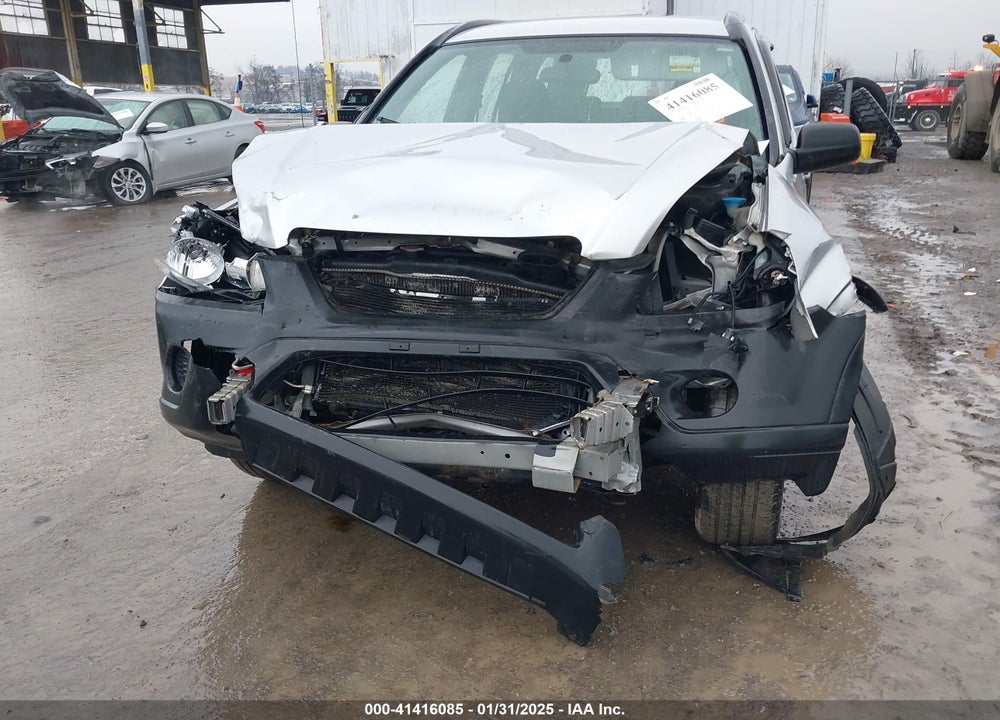 2006 HONDA CR-V LX VIN: JHLRD78596C023663