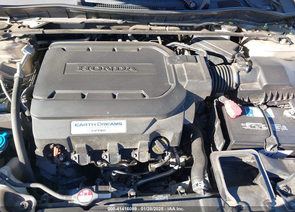 2014 HONDA ACCORD VIN: 1HGCR3F86EA039552
