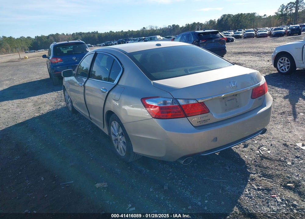 2014 HONDA ACCORD VIN: 1HGCR3F86EA039552