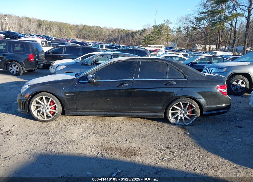 2011 MERCEDES-BENZ C 63 AMG VIN: WDDGF7HB4BF528125