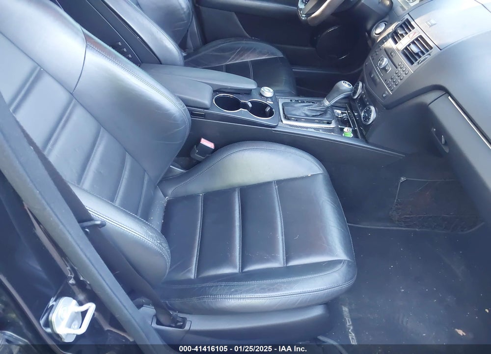 2011 MERCEDES-BENZ C 63 AMG VIN: WDDGF7HB4BF528125