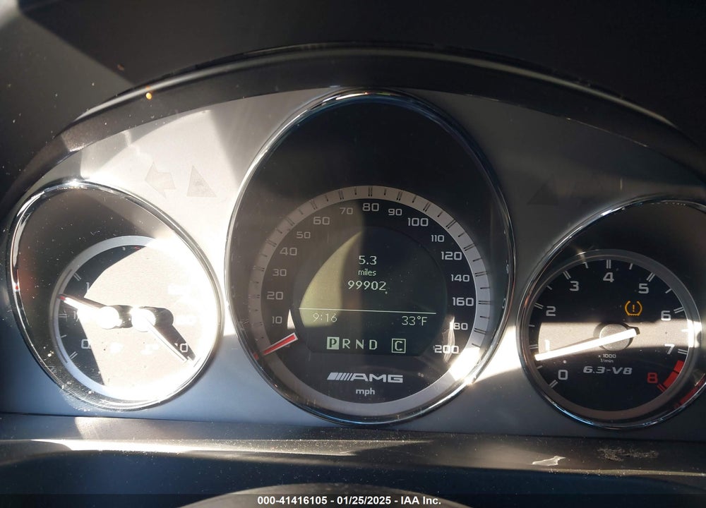 2011 MERCEDES-BENZ C 63 AMG VIN: WDDGF7HB4BF528125