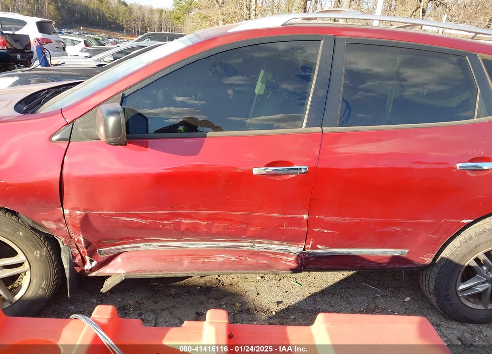 2015 NISSAN ROGUE SELECT VIN: JN8AS5MT6FW666032
