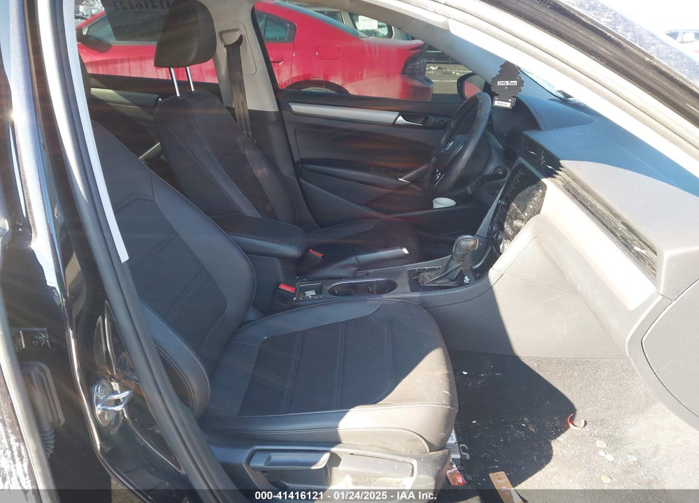 2021 VOLKSWAGEN PASSAT VIN: 1VWSA7A35MC012802