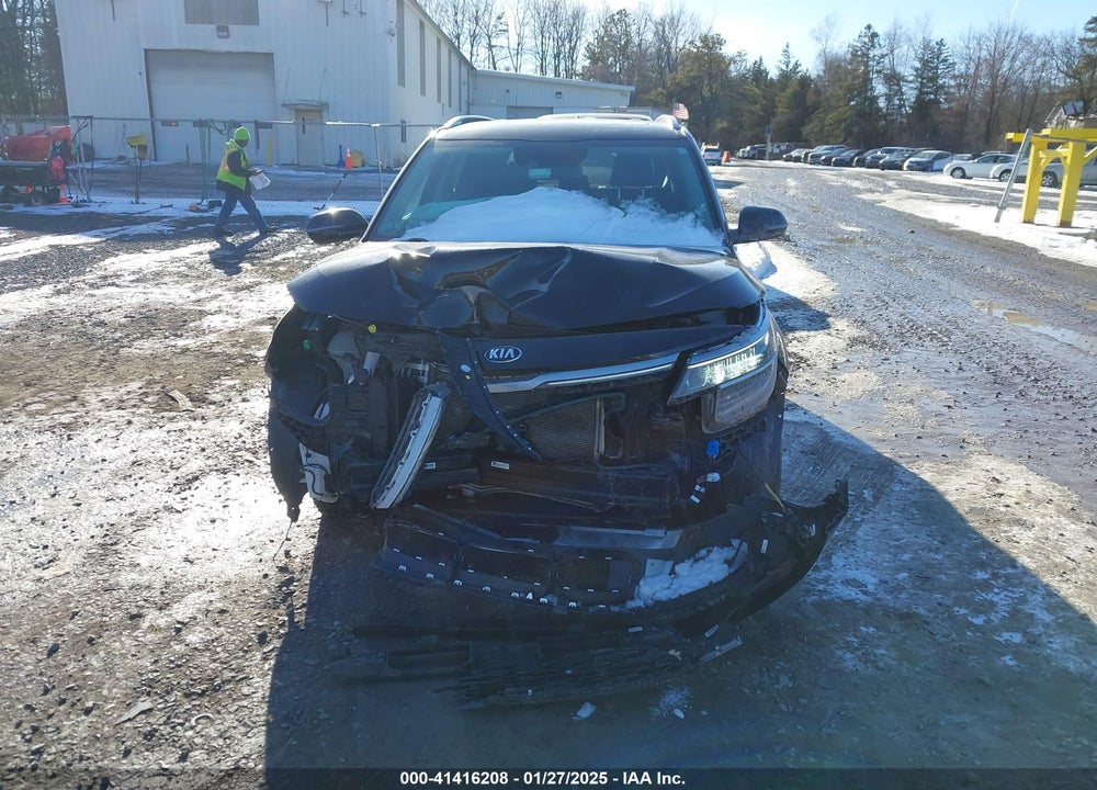 2021 KIA SELTOS SX TURBO VIN: KNDETCA21M7083496