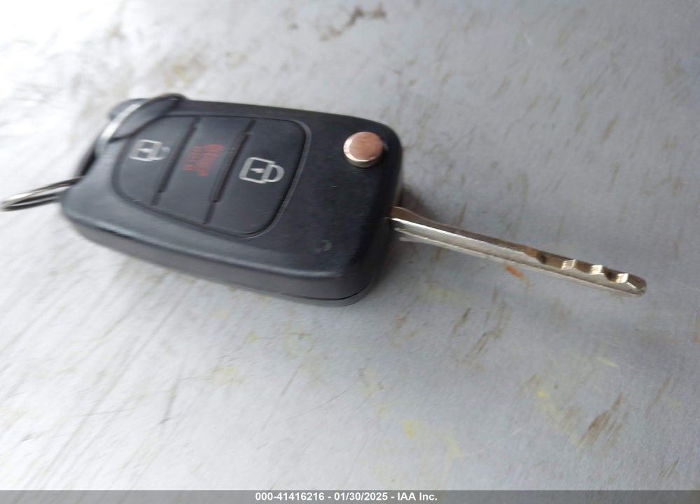 2011 KIA SOUL VIN: KNDJT2A29B7308561