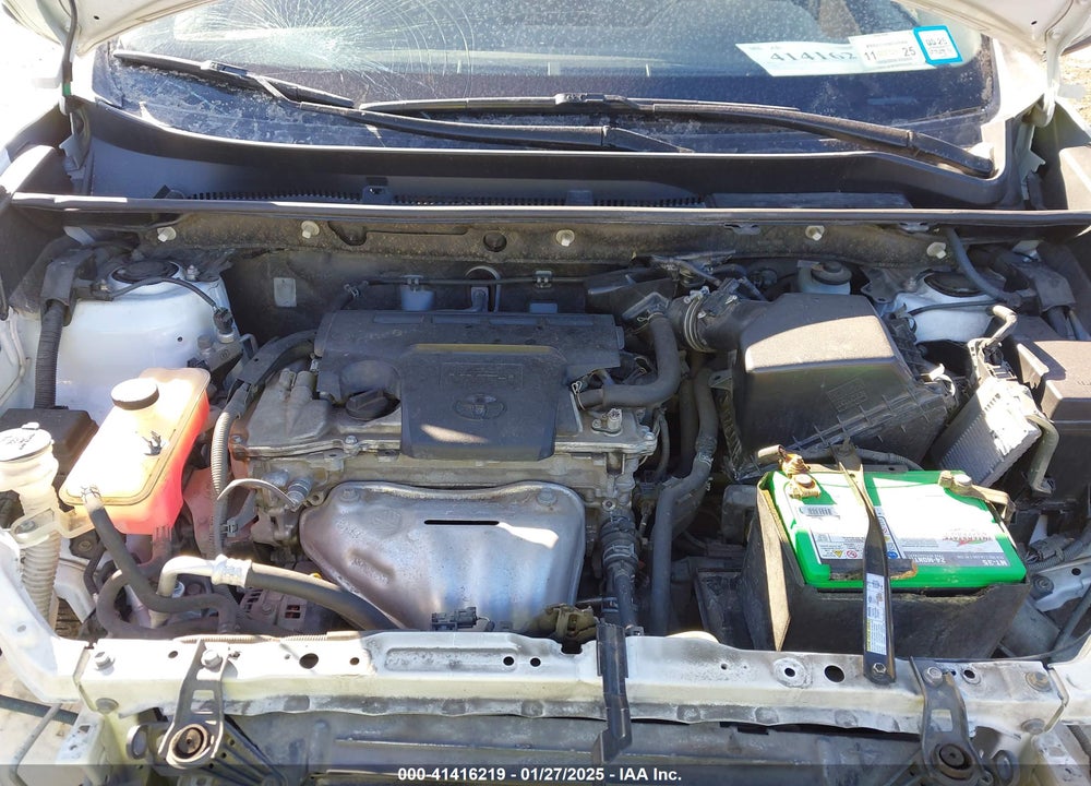 2014 TOYOTA RAV4 XLE VIN: JTMRFREVXED093009