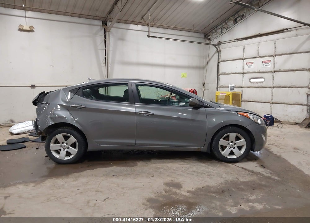 2013 HYUNDAI ELANTRA VIN: 5NPDH4AEXDH415363