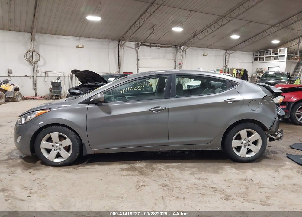 2013 HYUNDAI ELANTRA VIN: 5NPDH4AEXDH415363