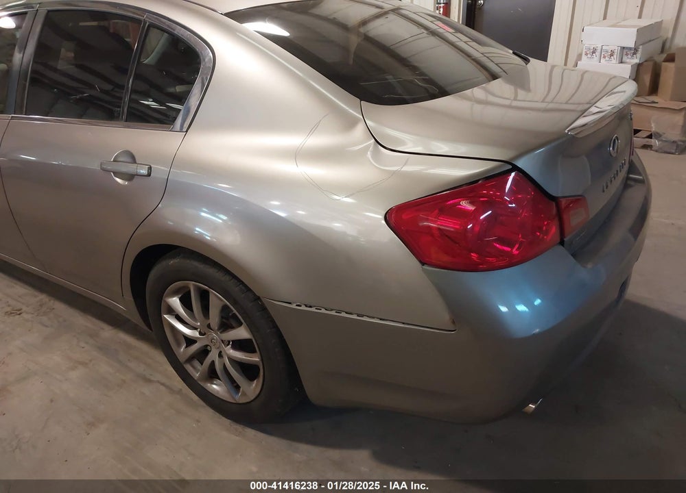 2008 INFINITI G35 JOURNEY VIN: JNKBV61E18M214621
