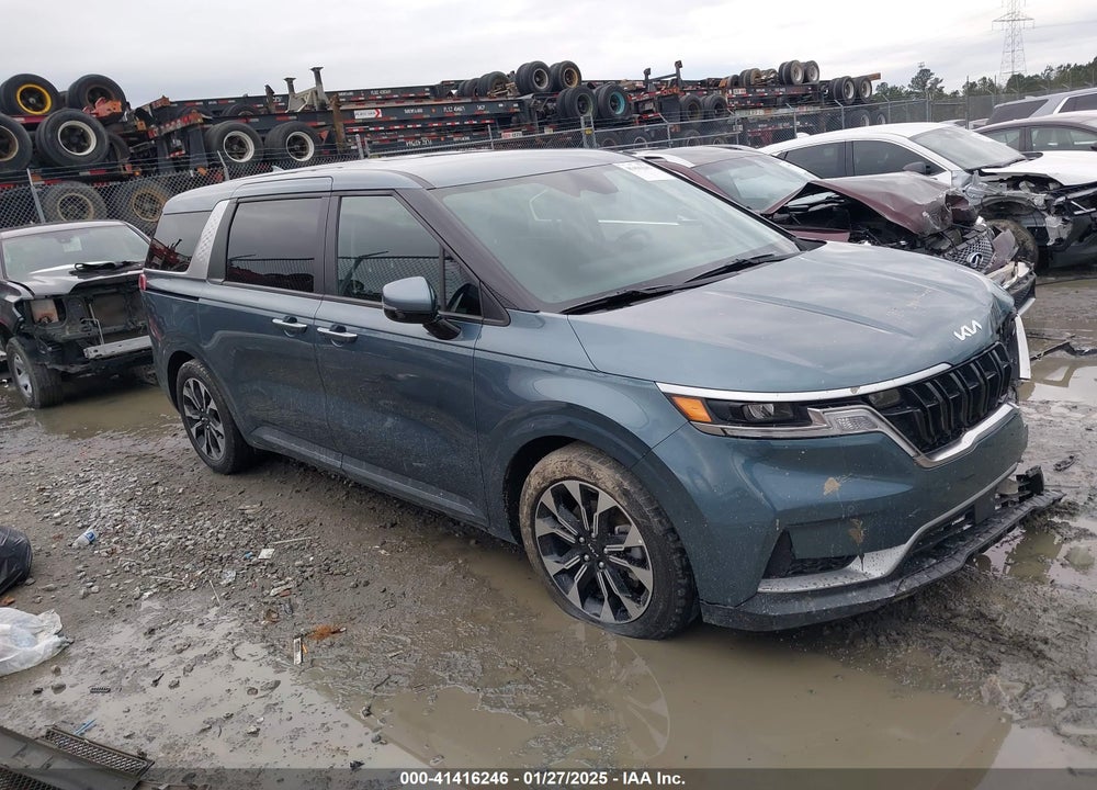 2023 KIA CARNIVAL MPV EX VIN: KNDNC5H37P6261383