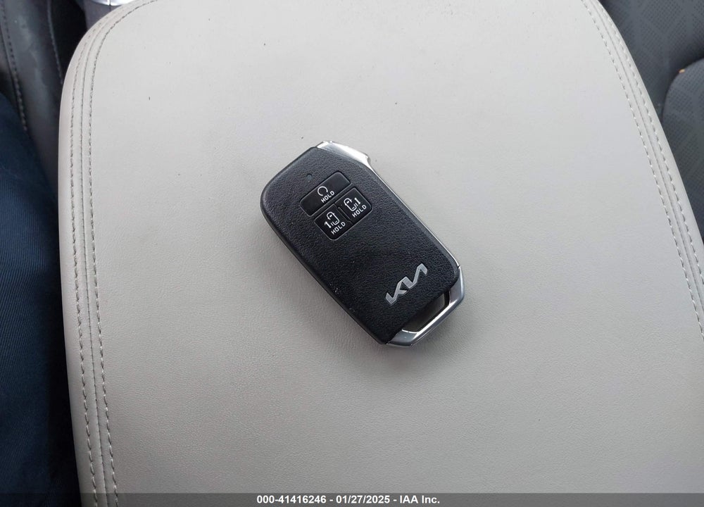 2023 KIA CARNIVAL MPV EX VIN: KNDNC5H37P6261383