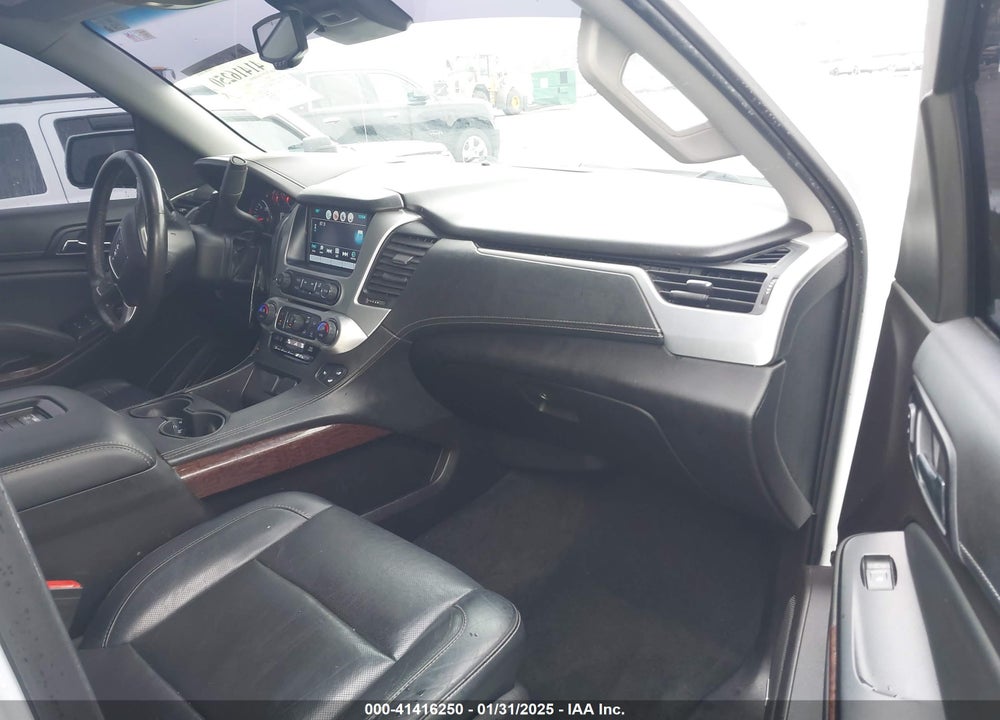2017 GMC YUKON SLT VIN: 1GKS1BKC6HR112161