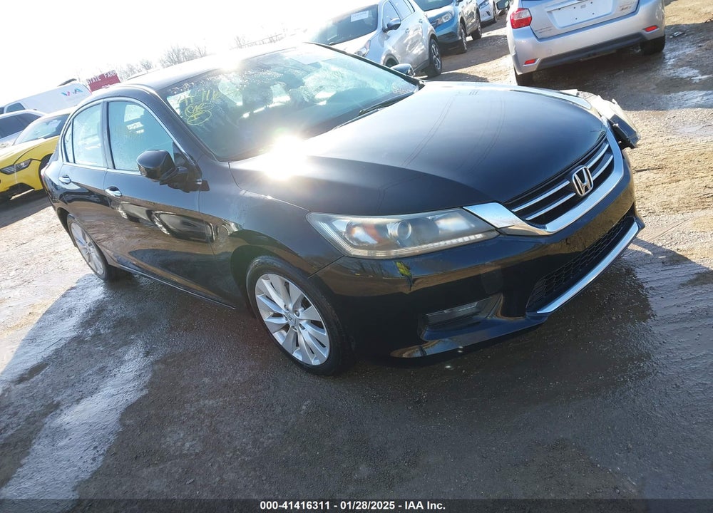 2015 HONDA ACCORD EX-L VIN: 1HGCR2F82FA197835