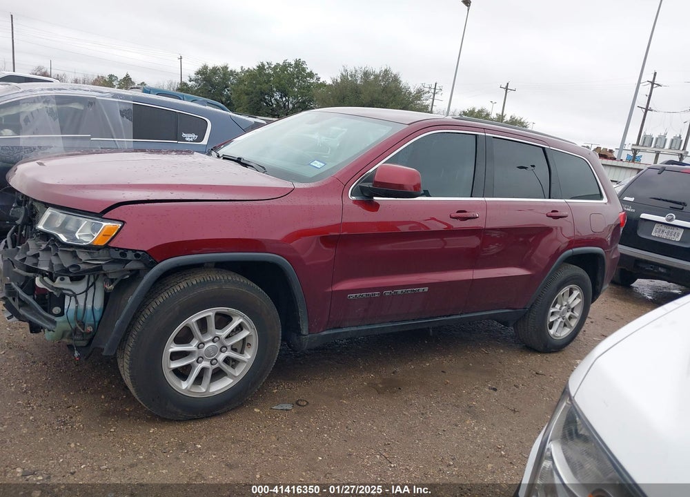 2018 JEEP GRAND CHEROKEE LAREDO 4X4 VIN: 1C4RJFAG6JC166137