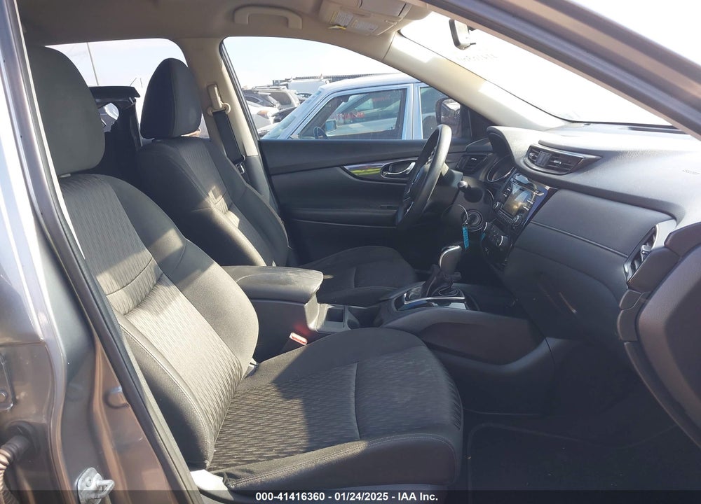 2017 NISSAN ROGUE S VIN: KNMAT2MV9HP556503