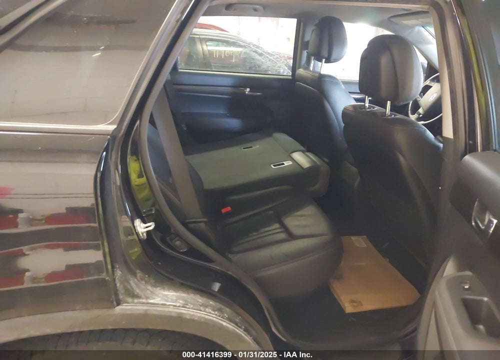 2013 KIA SORENTO EX VIN: 5XYKUDA63DG410184