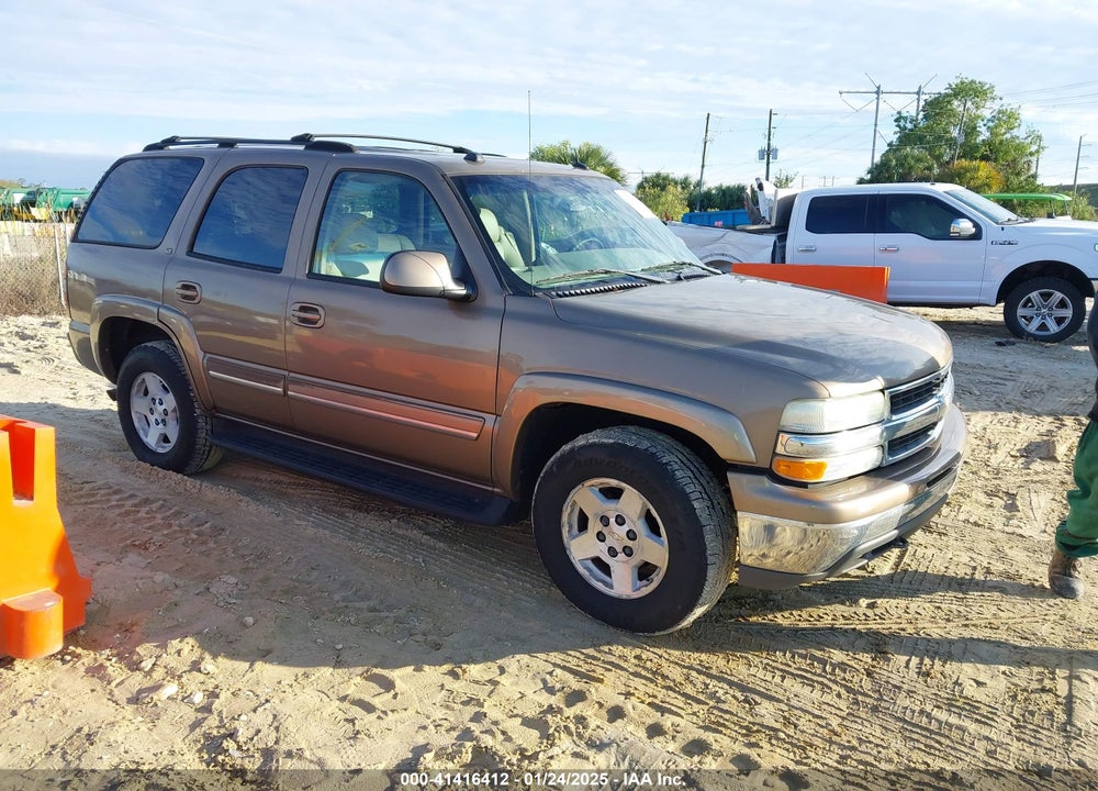 2004 CHEVROLET TAHOE LT VIN: 1GNEK13T34J261092