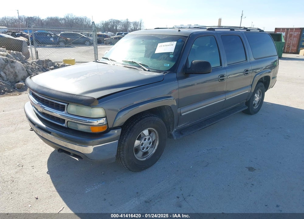 2002 CHEVROLET SUBURBAN 1500 LT VIN: 1GNEC16Z02J118305