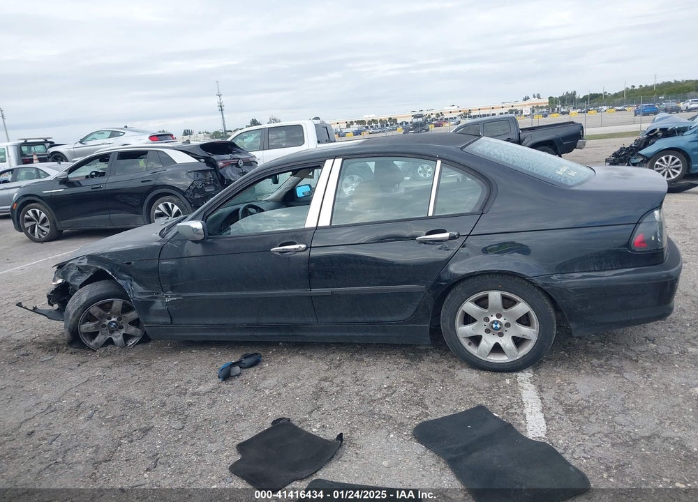 2004 BMW 325I VIN: WBAEV33454KR32189