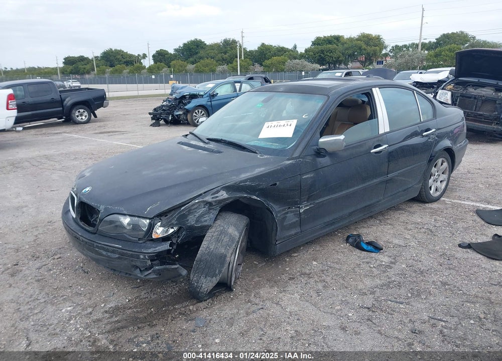 2004 BMW 325I VIN: WBAEV33454KR32189