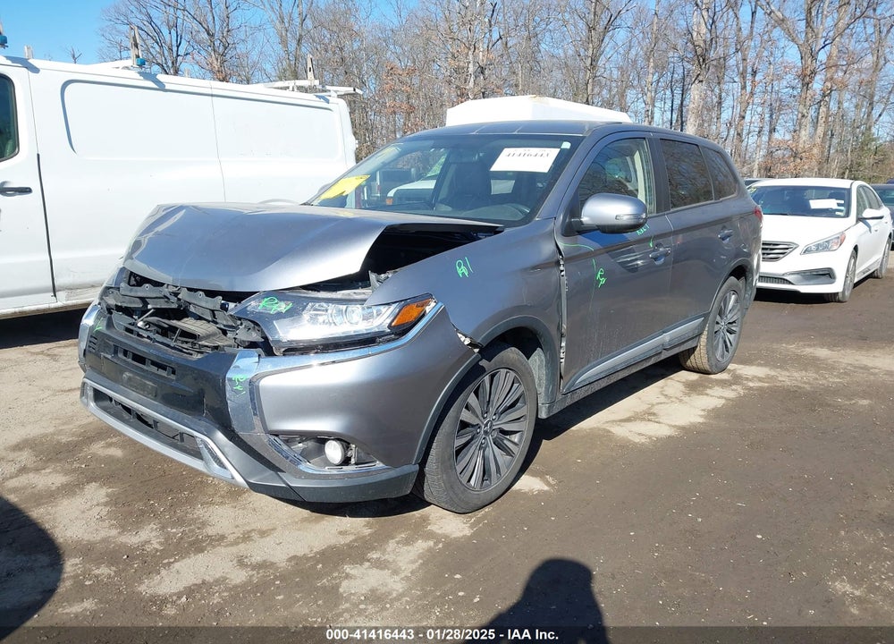 2019 MITSUBISHI OUTLANDER VIN: JA4AD3A38KZ051757