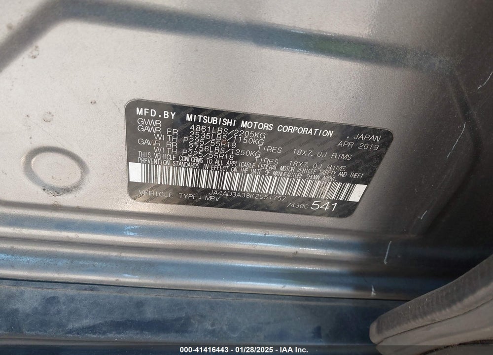 2019 MITSUBISHI OUTLANDER VIN: JA4AD3A38KZ051757