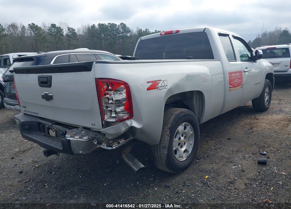 2010 CHEVROLET SILVERADO 1500 VIN: 1GCSKSE36AZ117774